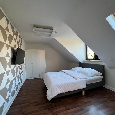 Moebliertes Wohnung Am Geroweiher Moenchengladbach Εξωτερικό φωτογραφία
